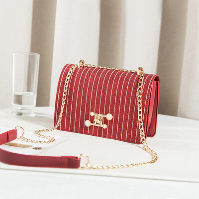 

Summer oblique span young women 2019 hundreds of advanced sense chain texture oblique satchel package foreign gas fashion tide