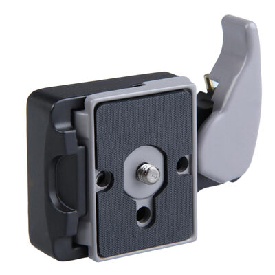 

Black Camera 323 Quick Release Adapter with Manfrotto 200PL-14 Compat Plate