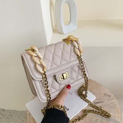 

Chic retro chain bag fashion lock square bag 2019 new womens bag simple single shoulder bag oblique satchel bag
