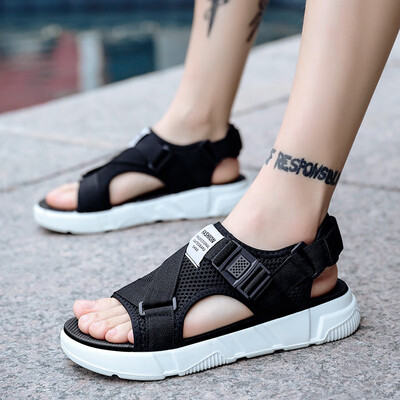 

Summer slippers personality wear beach shoes mens sandals word sandals summer Korean version of the trend of leisure tide outdoor