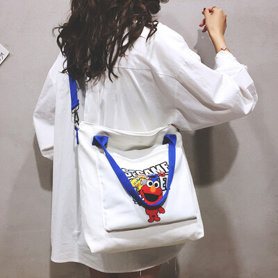 

Tote bag female 2019 new Japanese Harajuku large capacity wideband Messenger bag Sesame Street canvas shoulder bag