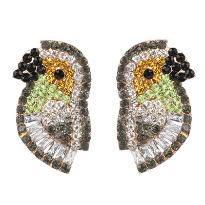

2019 new arrival Trendy BEE Stud Earrings for Women Gold Color bee Statement Earrings Lady Jewelry Female Bijoux