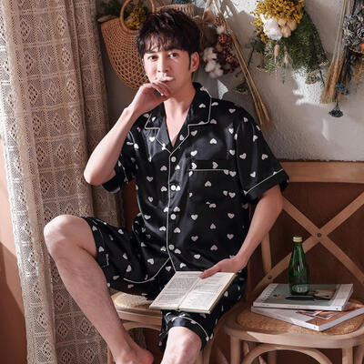 

Summer Men Homewear Sets Mens Pajamas Sexy Imitation Silk Pyjama Short Sleeve Shirt Luxury Print Sleepwear