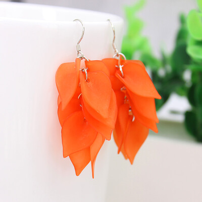 

2019 summer style new fashion brand acrylic leaves long drop earrings candy color gift earrings