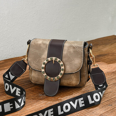 

Summer womens new fashion Korean version fashion Baitao Ms ins single shoulder inclined bag Summer
