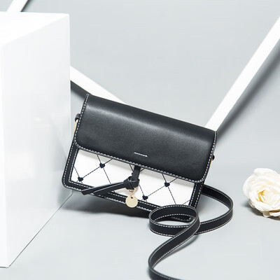 

Ins Super Fire Girls Upstream Korean Single Shoulder Messenger Bag Fashion Joker Student Leaning