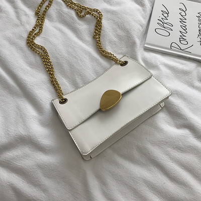 

On the new network red small bag female 2019 new wave Korean version of the shoulder bag small square bag wild Messenger ins chain bag
