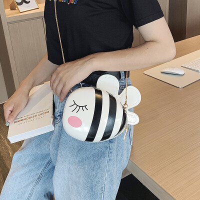 

Cartoon bag female 2019 summer new wave cute cute little bee girl small round bag chain shoulder Messenger bag