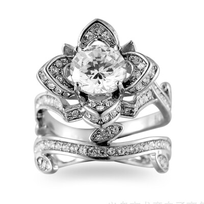 

Popular Women New Fashion Rhinestone Inlaid Ring Exquisite Luxury Design Special Shapes