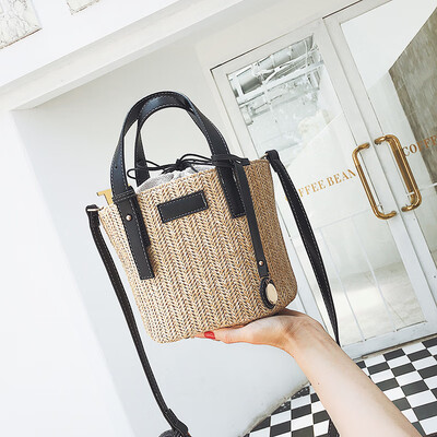 

Qiao Bani 2019 new South Korea ins fashion street hit color straw bag shoulder bag diagonal cross trend female bag