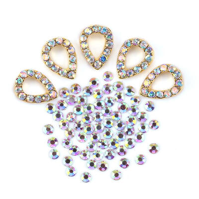 

105pcs 3D Glitter DIY Nail Art Rhinestones Decorations Fashion Nails Tool