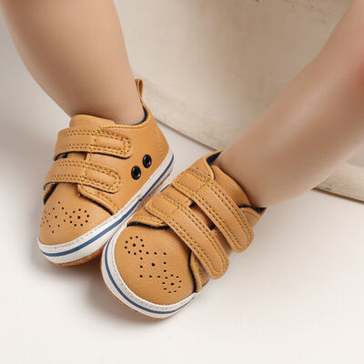 

Soft Sole Newborn Baby Boy Girl Pre-Walker PU Leather Pram Shoes Trainers 0-18 Months