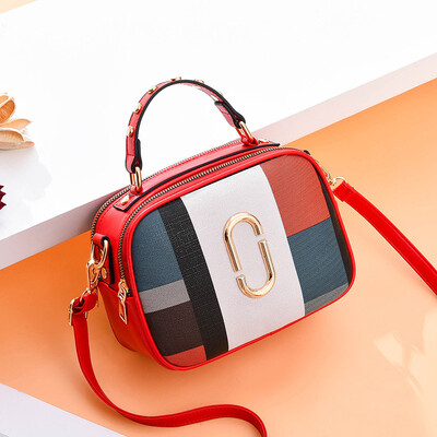 

Small bag female 2019 new tide female bag Korean version of the fresh fashion single shoulder Messenger bag manufacturer