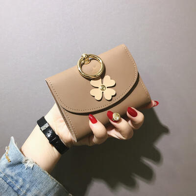 

Short Wallet Female 2019 New Fashion Folding Women Wallet FFower Metal Ring Clutch Small Wallet PU Leather Coin Purse
