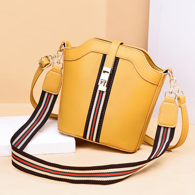 

Autumn&winter bucket Korean version of Joker Messenger bag texture foreign gas net red ins student small single shoulder