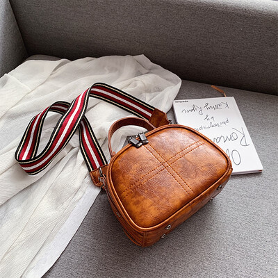 

high-level foreign-style womens bag chic wide-band new2019 retro small round bag single-shoulder oblique bag