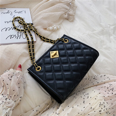 

Summer new texture bag handbag 2019 new fashion embroidery thread rhombic shoulder messenger bag chain bucket bag