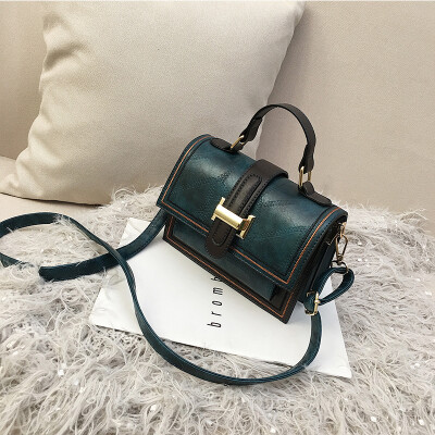 

New small bag female 2019 new wave Korean version of the wild Messenger shoulder shoulder fashion portable retro small square bag