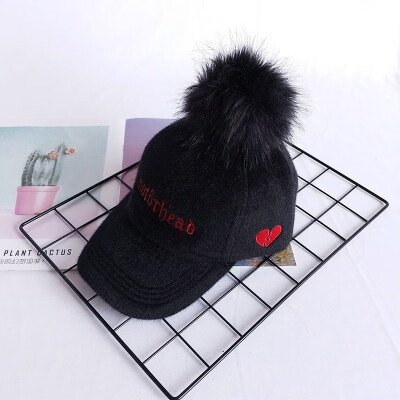 

2019 new parent-child cap autumn&winter Korean version of the wicker velvet ball baseball cap ladies sun hat childrens hat