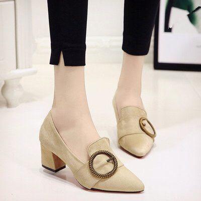 

Black High-heeled Womens Rough-heeled Autumn Tip Mid-heeled Xiao Qingxin Korean Baitao Summer GirlsSingle Shoes