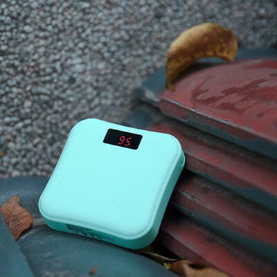 

7800mAh Small USB Portable Universal Mobile Phone Mini Power Bank Charger Treasure Extra Backup Power