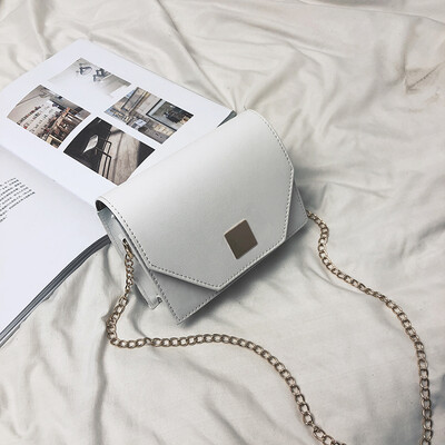 

2019 new wave Korean version of the simple temperament chain small square bag female fresh fashion casual wild shoulder Messenger bag