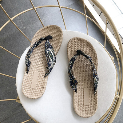 

Herringbone slippers women wear ins non-skid flat-soled sandals out of fashion at the seaside in summe