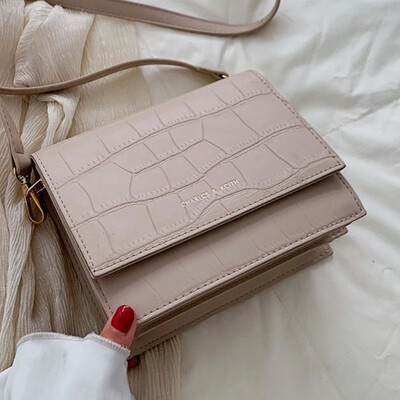 

Women 2019 spring&summer new tide Korean version of Joker bag chain diagonal Crocodile Lady shoulder bag