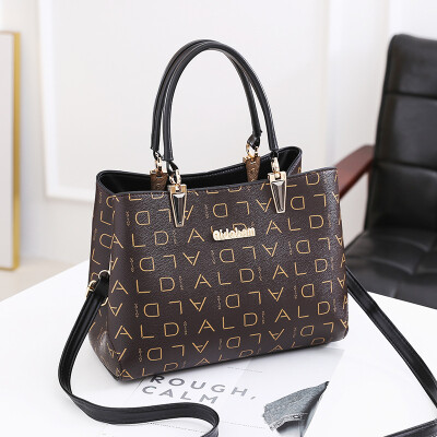 

2019 handbags new European&American fashion handbags elegant large capacity big bag shoulder Messenger bag