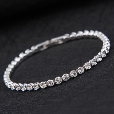 

Simple Sweet Crystal Silver Plated Solid Drill Bracelet National Style Hand Jewellery Personality Fashion Bracelet Hot Gift