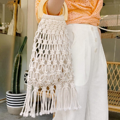 

British new wooden handle portable mosquito net straw bag cotton rope handmade woven bag Sen beach bag