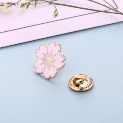 

Japanese Academy And Wind Girl Beautiful Flower Brooch 1 Brooch Ladies Jewelry