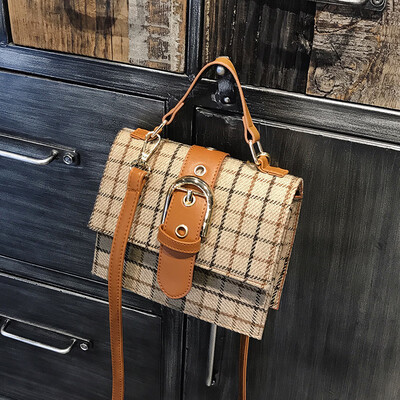 

Bag female 2018 new womens bag slung wild summer plaid portable small square bag lock shoulder bag