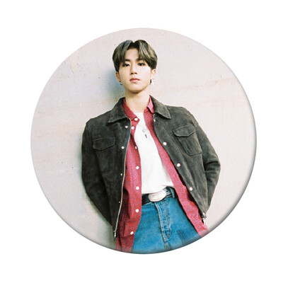 

KPOP Stray Kids New Album Same paragraph Personalized Round Badge Super Cute Bag Pendant Boys Girls Accessories Hot Gift for Fan