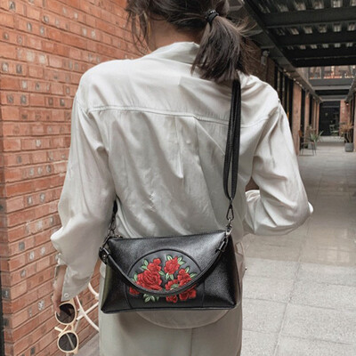 

Tailored Women Wild Messenger Bag Fashion One-Shoulder Small Square Bag