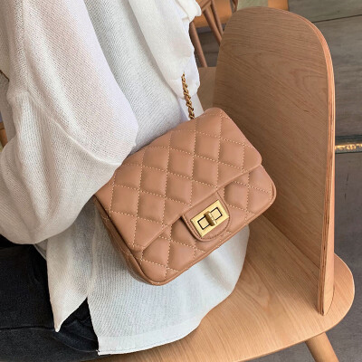 

Small fragrance texture bag female 2019 new Korean version of fashion wild high-end chain single shoulder slung small square bag