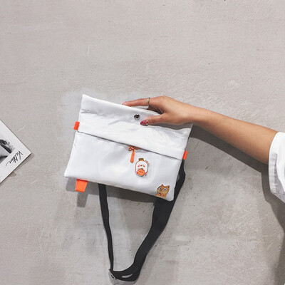 

Small bag female new 2019 Korean version of the wild Harajuku student shoulder small square bag ins leisure broadband Messenger bag