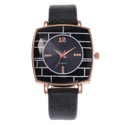 

High Quality Women Watch Striped Square Dial Fashion Ladies Quartz Wristwatch Digital Clock Simple Leather Strap Montre Femme