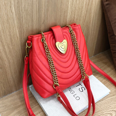 

Retro chain bag summer ins senior sense of foreign style womens bag new 2019 fashion shoulder slung bucket bag