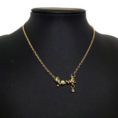 

Collarbone ChainFashion Love Letters Personalized Diamond Necklace