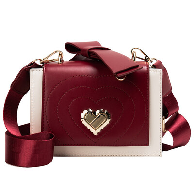 

New small bag female bag new 2019 tide Korean version of the wild Messenger bag fashion chain hit color semi-circle saddle bag