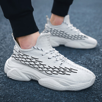 

Autumn mens shoes Korean version of the trend of mens sports&leisure old shoes wild white shoes increased tide shoes