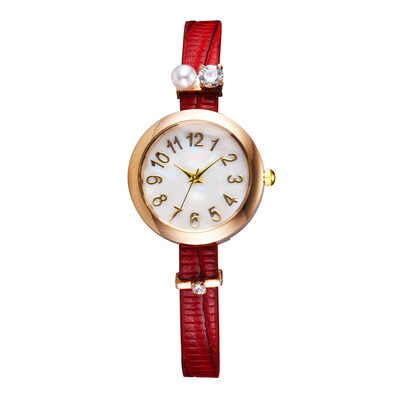 

Fashion Trend Digital Scale Womens Watch Pearl PU Strap Watch