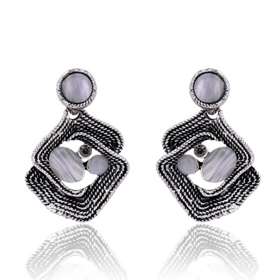 

Exotic Irregular Fashion Wedding Jewelry Anti Stud Earring 2019 Christmas Gift Women Piercing Earrings