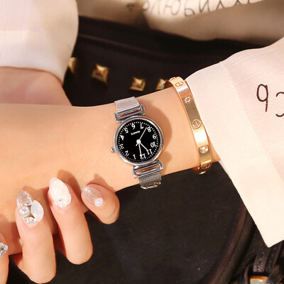 

Wind Xiaozhong Sen literary female student Korean version of the simple trend watch temperament college female form square