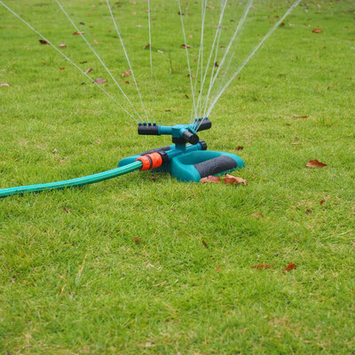 

〖Follure〗360° Lawn Circle Rotating Water Sprinkler 3 Nozzle Garden Hose Irrigation Tool