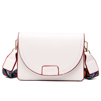 

New small bag womens fashion small square bag simple simple single-shoulder bag Korean style