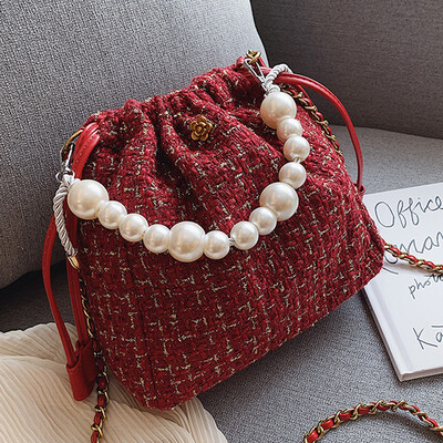 

On the new small bag 2019 new Korean wool chain Pearl portable bucket bag slung shoulder bag