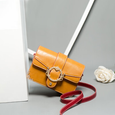 

On the new little womens bag summer tide Korean version of Joker fashion ladies shoulder bag messenger bag diagonal
