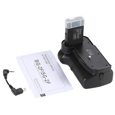 

Andoer BG-2F Vertical Battery Grip Holder for Nikon D3100 D3200 D3300 DSLR Camera EN-EL 14 Battery